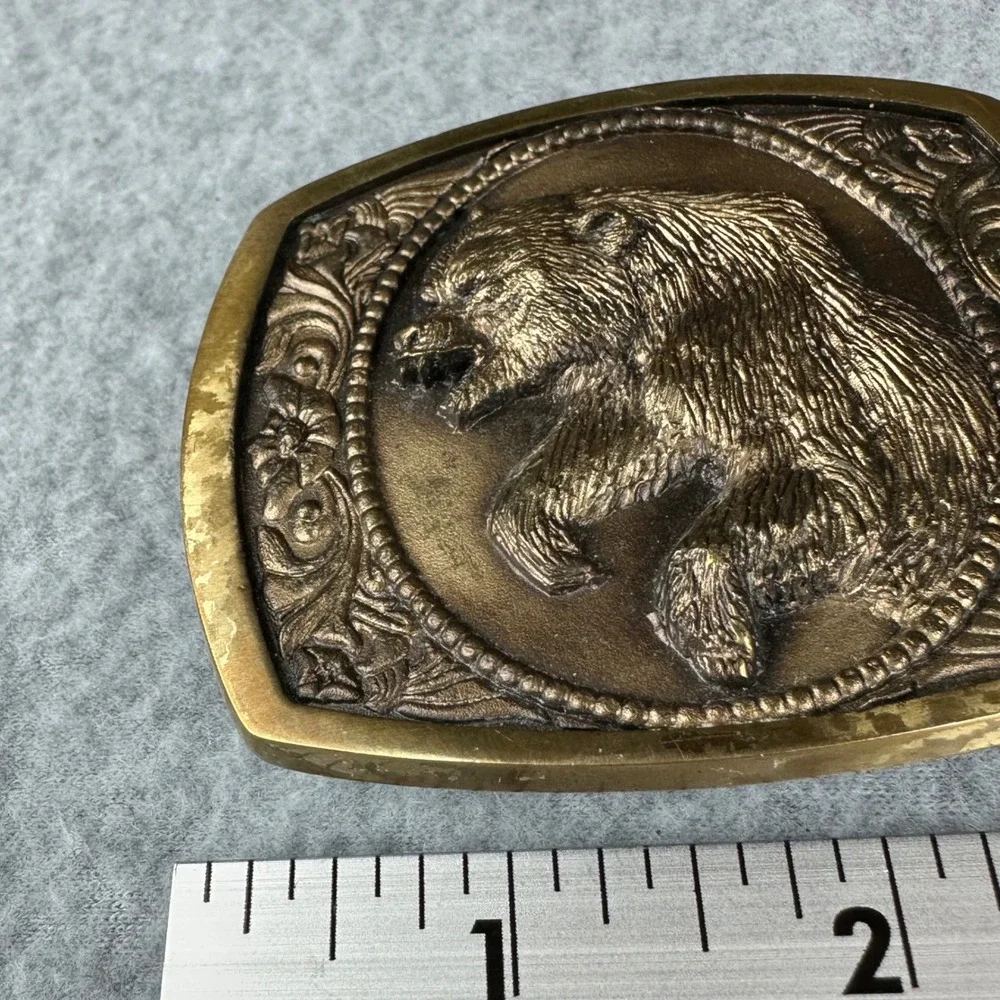 Vtg 1984 High Mesa Solid 4oz Bronze Grizzly Bear Belt Buckle Wildlife Western